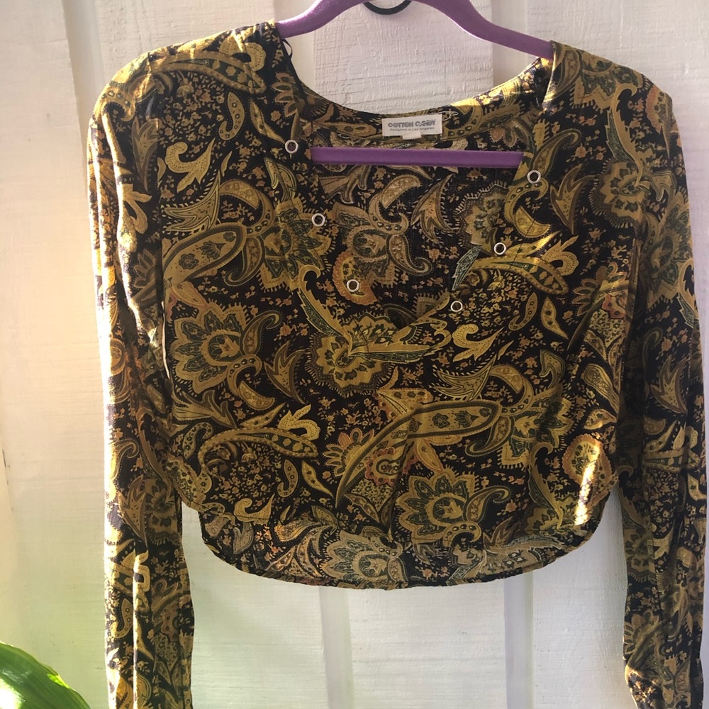 Cropped Green paisley top
